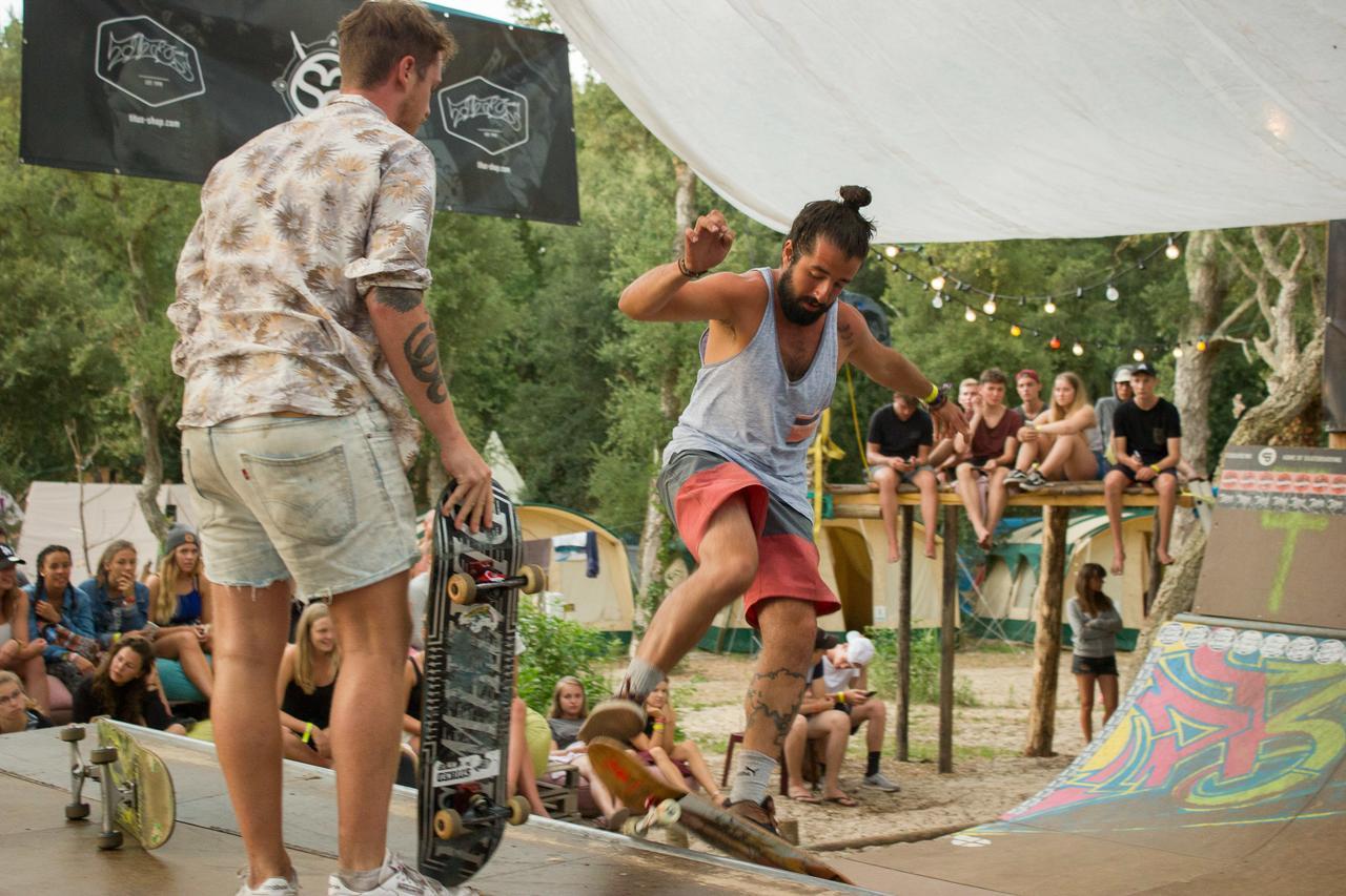 Progress Outdoor Surf Hostel Moliets-et-Maa Bagian luar foto