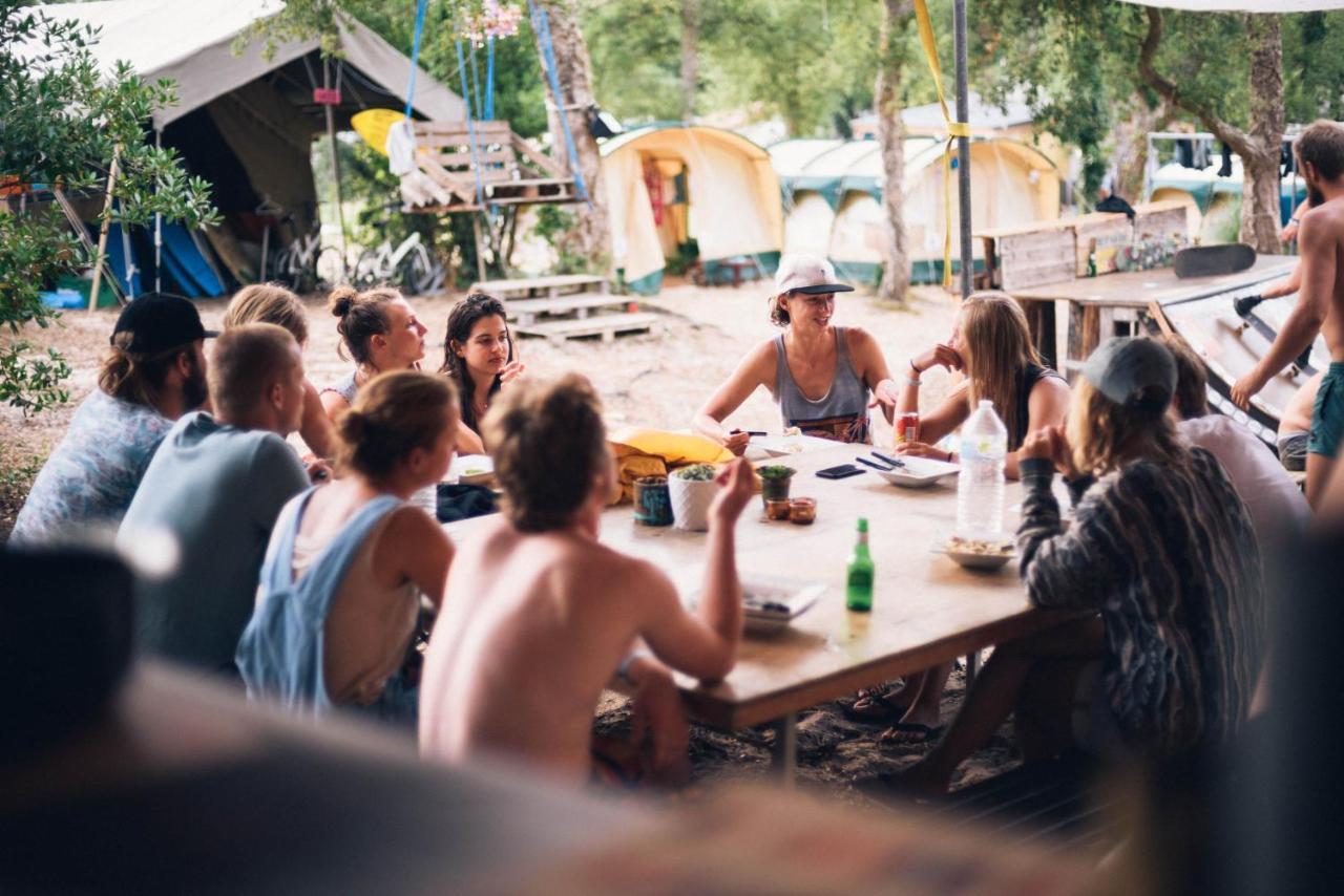 Progress Outdoor Surf Hostel Moliets-et-Maa Bagian luar foto